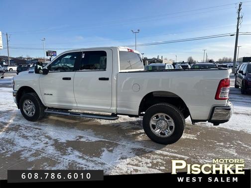 2024 RAM 2500 Big Horn Crew Cab 4x4 6'4' Box