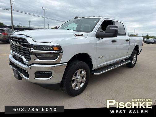 Bright White Clearcoat 2025 RAM 2500 Big Horn Crew Cab 4x4 6'4' Box