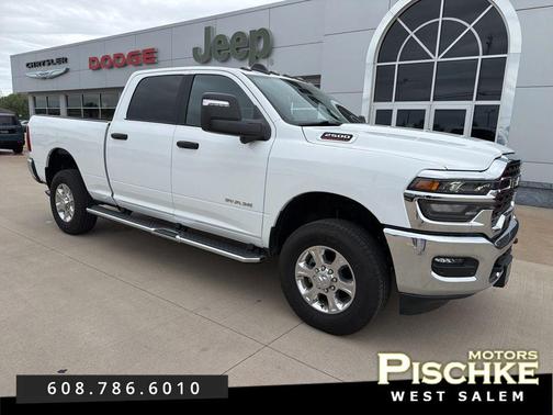 Bright White Clearcoat 2025 RAM 2500 Big Horn Crew Cab 4x4 6'4' Box