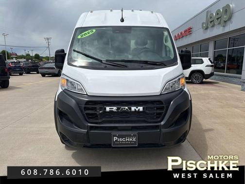 Bright White Clearcoat 2025 RAM ProMaster 2500 Tradesman