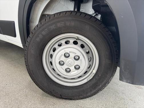 2025 RAM ProMaster 2500 Tradesman