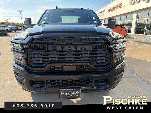 2025 RAM 2500 Big Horn Crew Cab 4x4 6'4' Box