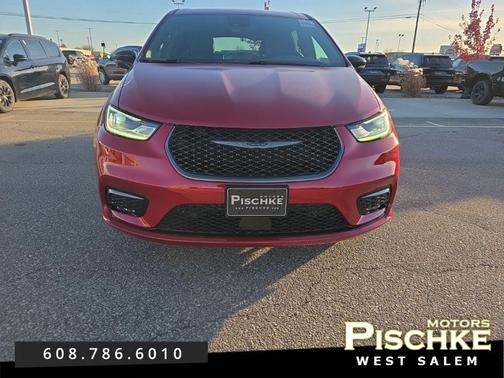 2026 Chrysler Pacifica L