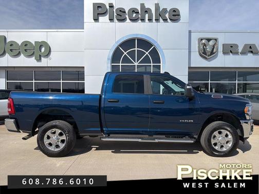 2024 RAM 2500 Big Horn Crew Cab 4x4 6'4' Box