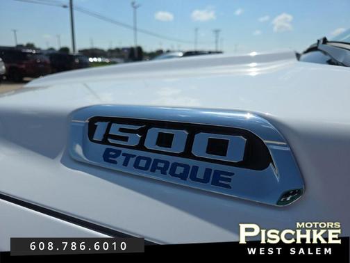 Bright White Clearcoat 2026 RAM 1500 Laramie