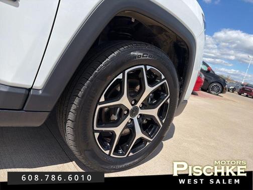 Bright White Clearcoat 2025 Jeep Compass Limited