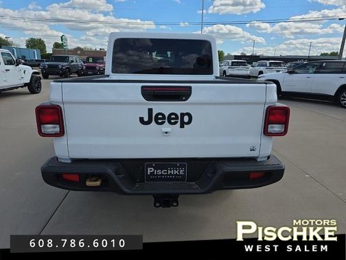 Bright White Clearcoat 2026 Jeep Gladiator 85th Anniversary Edition