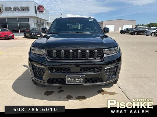 Diamond Black Crystal Pearlcoat 2026 Jeep Grand Cherokee 85th Anniversary Edition