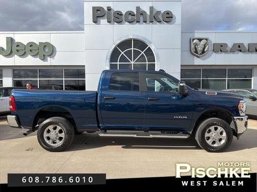 Patriot Blue Pearlcoat 2024 RAM 2500 Big Horn Crew Cab 4x4 6'4' Box