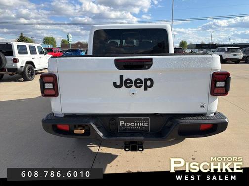 Bright White Clearcoat 2026 Jeep Gladiator 85th Anniversary Edition