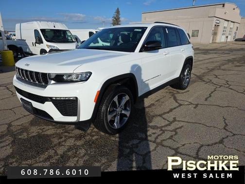 Bright White Clearcoat 2026 Jeep Grand Cherokee Limited