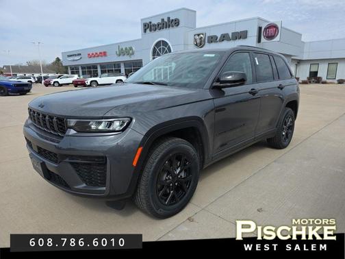 Baltic Gray Metallic Clearcoat 2026 Jeep Grand Cherokee Altitude