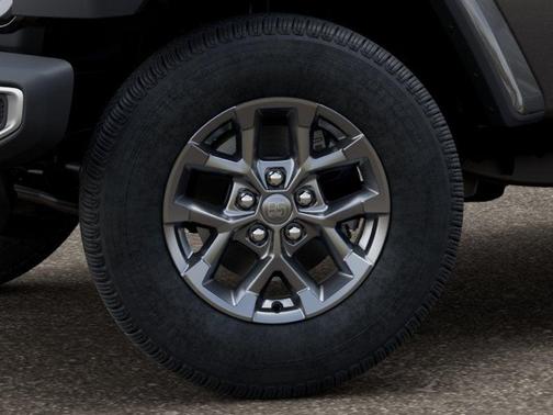 Granite Crystal Metallic Clearcoat 2026 Jeep Gladiator 85th Anniversary Edition