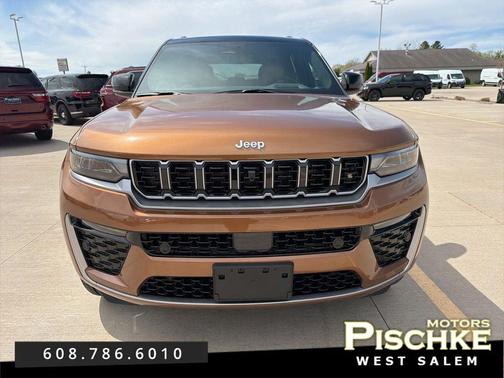 Copper Shino Metallic Clear-Coat Exterior Paint 2026 Jeep Grand Cherokee Summit