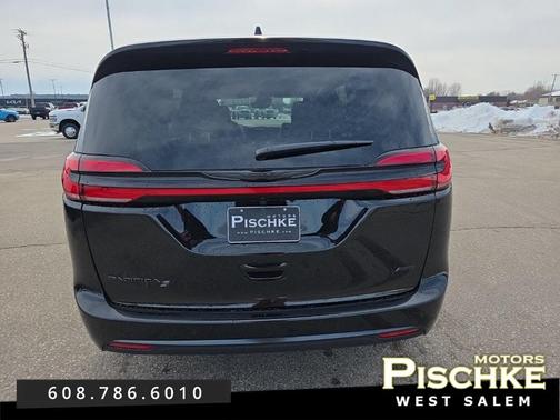 2026 Chrysler Pacifica L