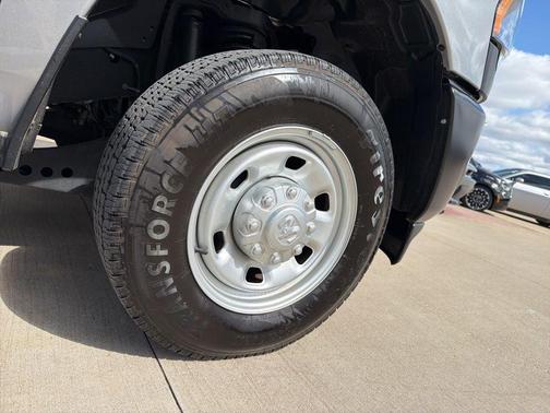 Billet Silver Metallic Clearcoat 2024 RAM 2500 Tradesman Regular Cab 4x4 8' Box