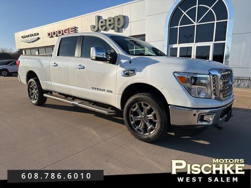 2019 Nissan Titan XD SL