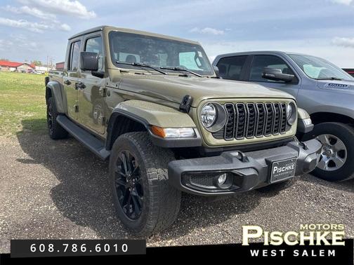 41 2025 Jeep Gladiator Nighthawk