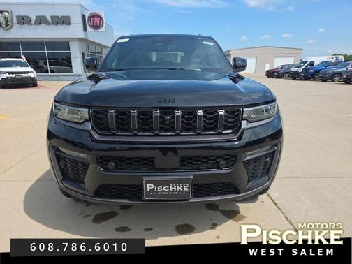 Diamond Black Crystal Pearlcoat 2026 Jeep Grand Cherokee 85th Anniversay Edition 4x4