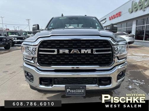 2024 RAM 2500 Big Horn Crew Cab 4x4 6'4' Box