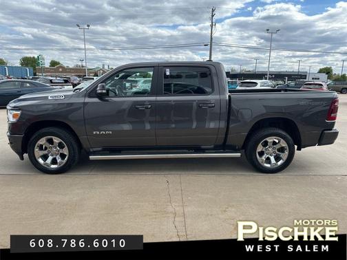 Granite Crystal Metallic Clearcoat 2020 RAM 1500 Big Horn/Lone Star