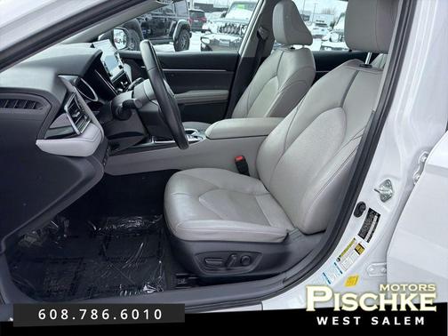 2023 Toyota Camry XLE