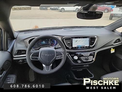 2025 Chrysler Pacifica Hybrid Select