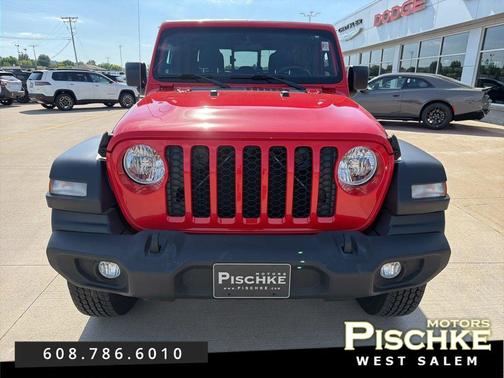 Firecracker Red Clearcoat 2020 Jeep Gladiator Sport S