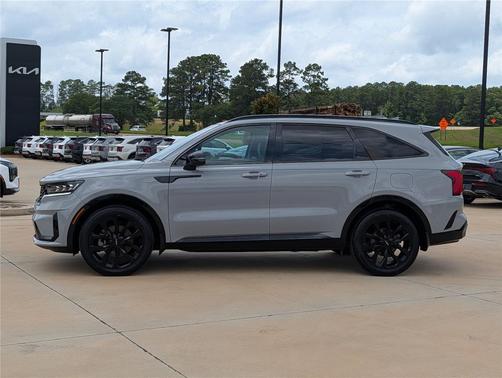 Wolf Gray 2022 Kia Sorento SX