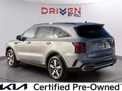 2023 Kia Sorento S