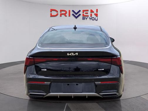 Aurora Black Pearl 2026 Kia K5 GT-Line FWD