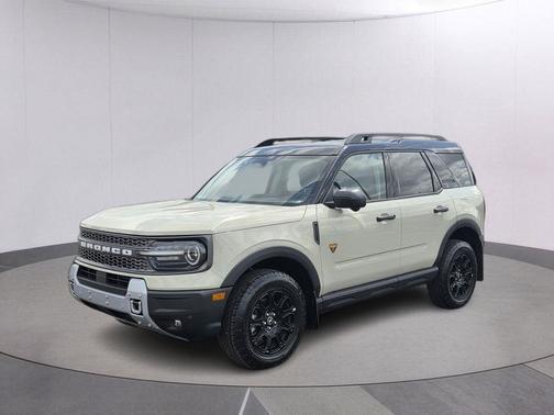 Desert Sand 2025 Ford Bronco Sport Badlands