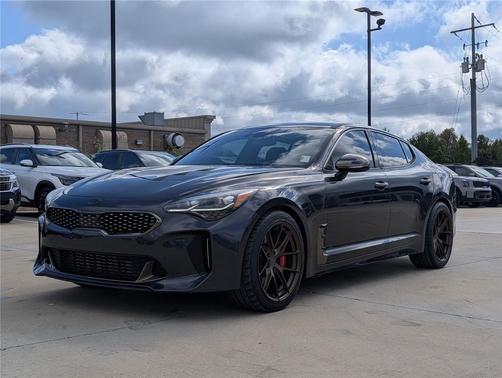 2019 Kia Stinger GT2