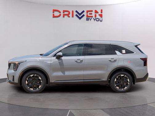 Wolf Gray 2026 Kia Sorento S
