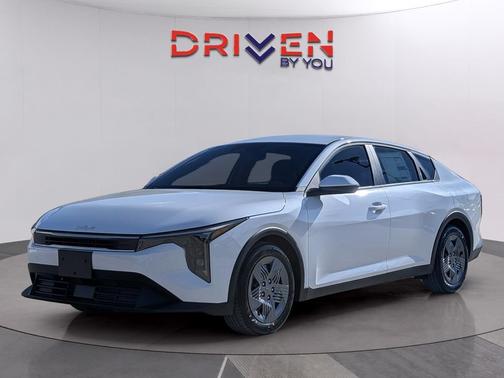 2025 Kia K4 LX