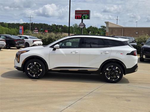Snow White Pearl 2026 Kia Sportage Hybrid SX-Prestige