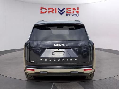 Panthera Metal 2027 Kia Telluride Hybrid SX