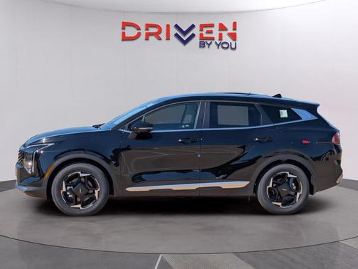 Ebony Black 2026 Kia Sportage EX
