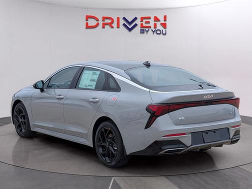 Wolf Gray 2026 Kia K5 GT-Line FWD