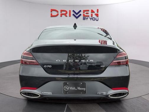 Vik Black 2023 Genesis G70 3.3T RWD