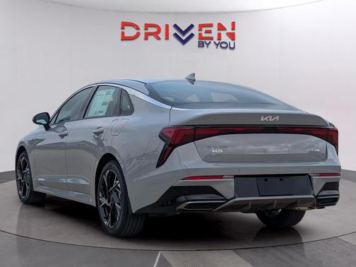 2026 Kia K5 GT-Line AWD