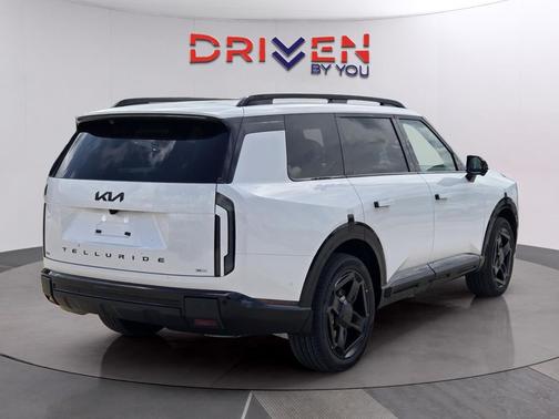Glacial White Pearl 2027 Kia Telluride Hybrid X-Line SX-Prestige