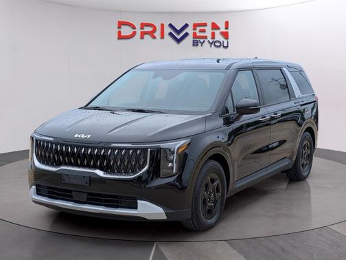 Aurora Black Pearl 2026 Kia Carnival LXS