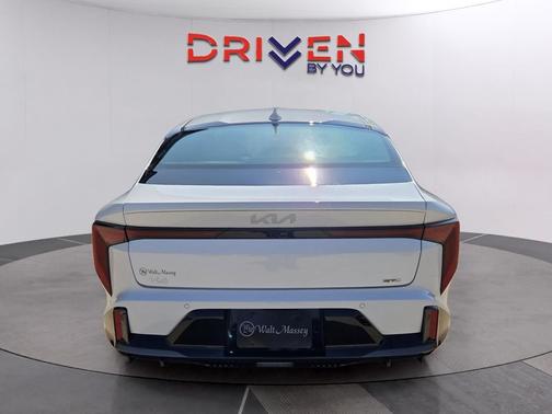 2025 Kia K4 GT-Line Turbo