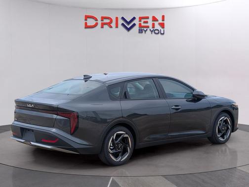Interstellar Gray 2026 Kia K4 EX