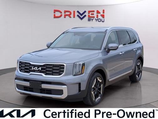 Everlasting Silver 2025 Kia Telluride S