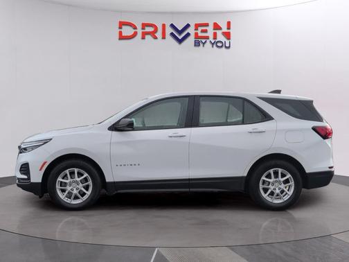 Summit White 2024 Chevrolet Equinox LS