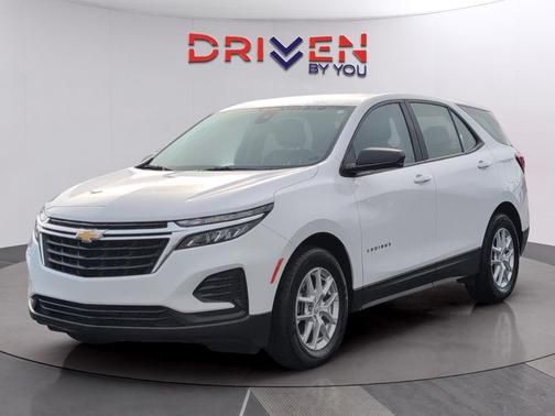 Summit White 2024 Chevrolet Equinox LS