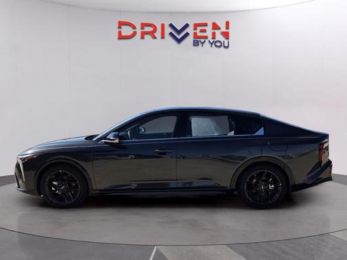 2025 Kia K4 GT-Line Turbo