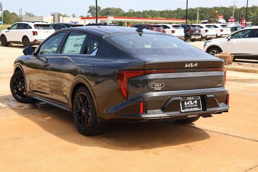 2025 Kia K4 GT-Line Turbo